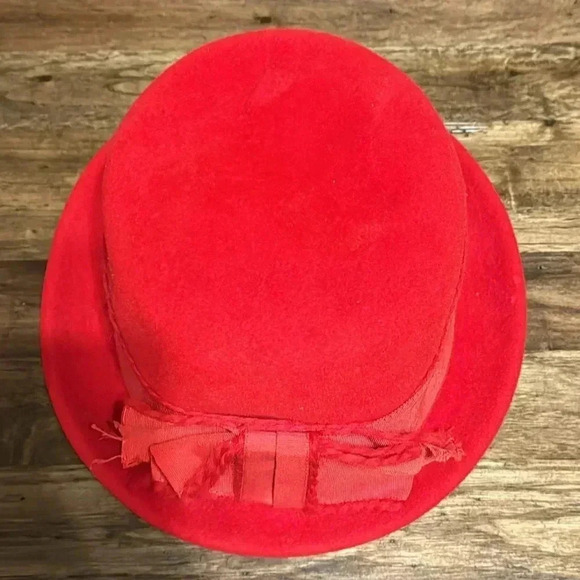 ?Originals by Lee Bury of Dallas Vintage Women’s Red Classic Wool Hat w/Ribbon main image 11